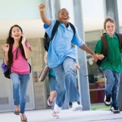 School's Out: Editors' Choice Deals to Distract Your Kids This Summer